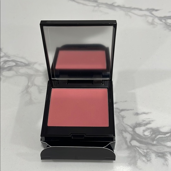 laura mercier Other - Laura mercier blush